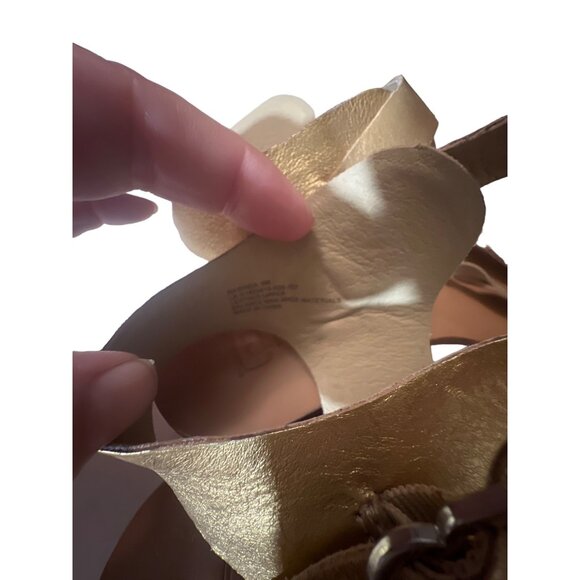 Anthropologie Latigo gold summer sandals Leather Womens Size 9 - Picture 4 of 7